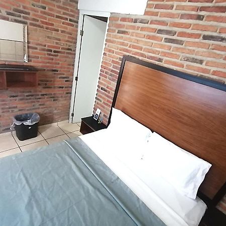 Hotel Hcm Guadalajara Dış mekan fotoğraf