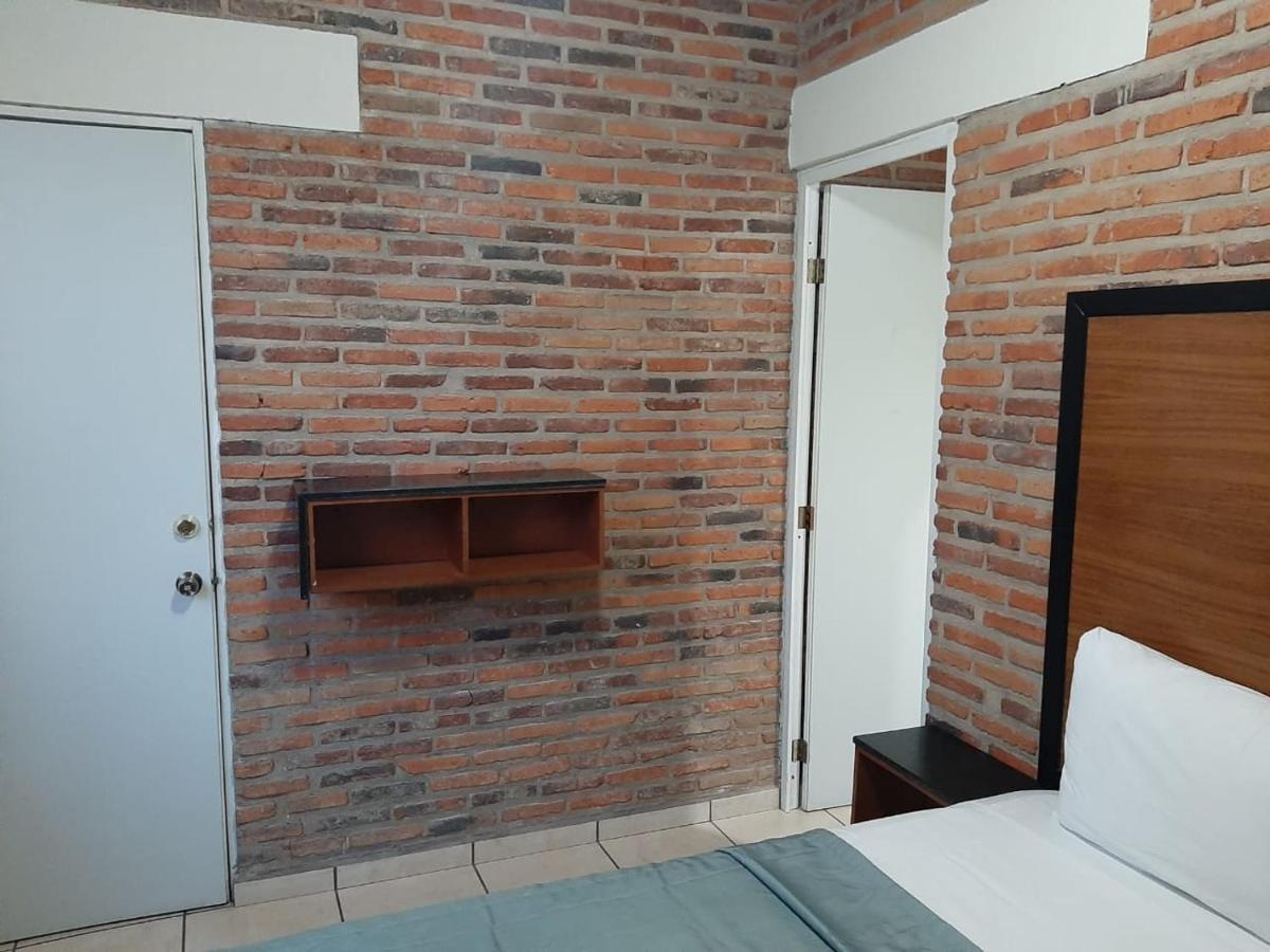 Hotel Hcm Guadalajara Dış mekan fotoğraf