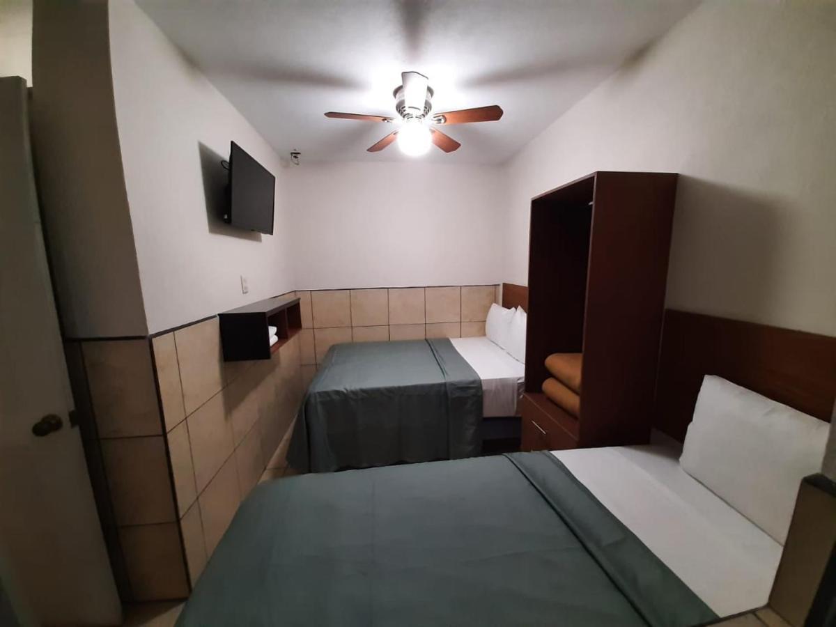 Hotel Hcm Guadalajara Dış mekan fotoğraf