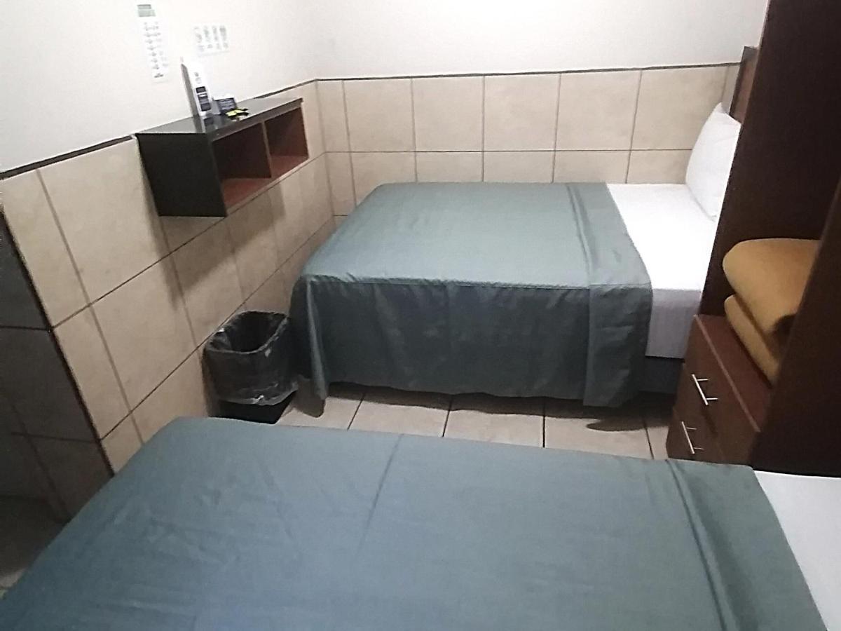 Hotel Hcm Guadalajara Dış mekan fotoğraf